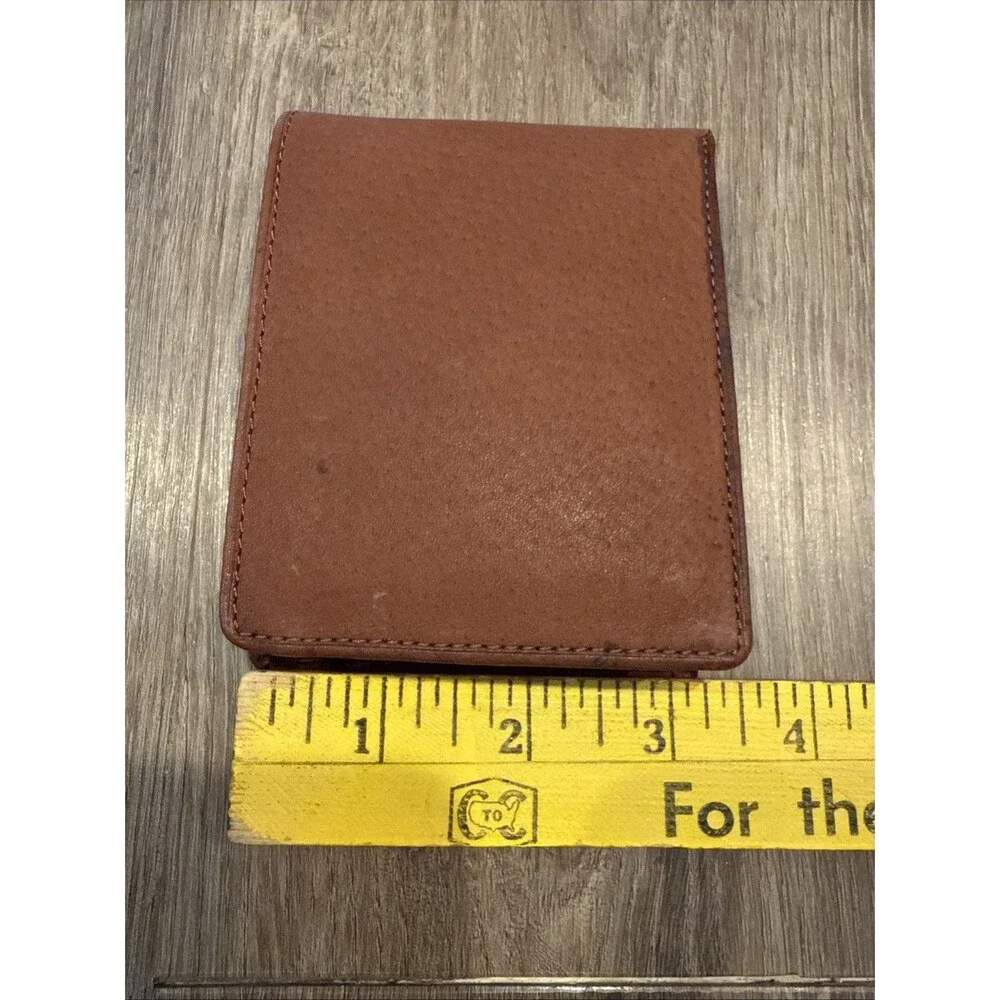 Hand Tooled Bifold Leather Wallet with Embossed Bear - NEW